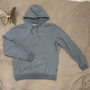 NEW 🦘 Puma Raised Logo Men's Pullover Hooded Sweatshirt Kangaroo Pockets - M